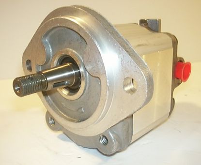 Imagen de C15L BOMBA DE DIRECCIÓN HIDRÁULICA 81DB3A674DC     26090