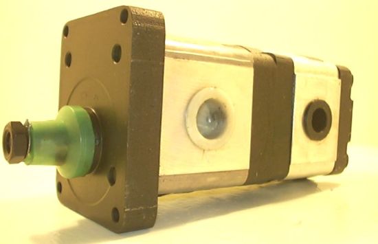 Picture of C15 + 6.3L TXTB GP2 TANDEM