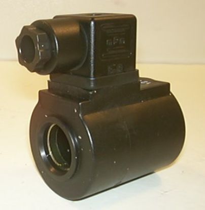 Picture of 12V CETOP 5 AC SOLENOID VALVE