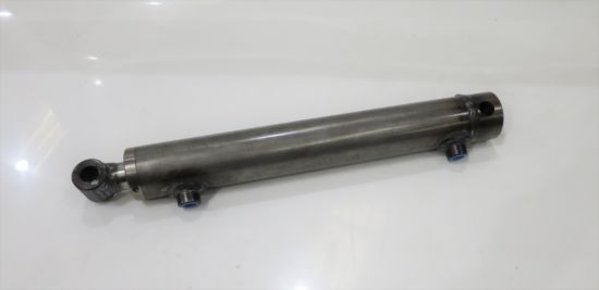 Picture of 18'' DBLE ACT RAM 2'' BORE
