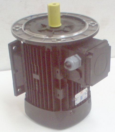 Picture of 3 PHASE 1430RPM D100 F & F  2.2KW