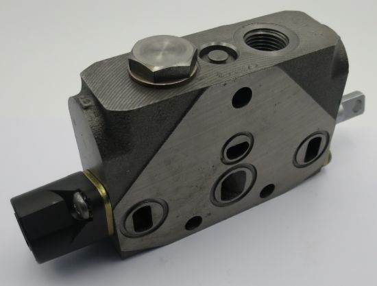 Picture of KA10 B2 S.A. DETENT FORKED  31116