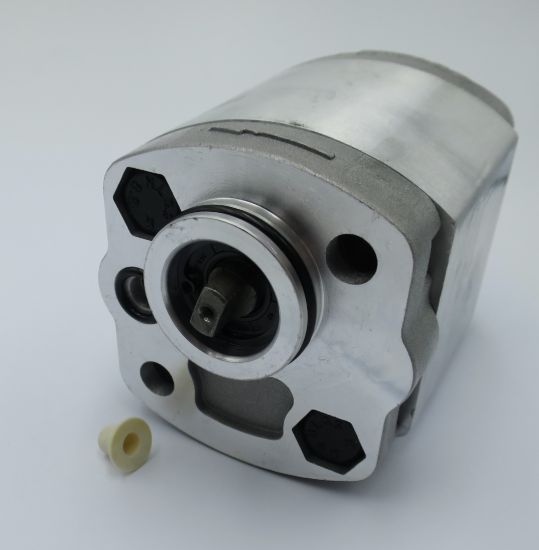 Picture of 4.8CC/REV GEAR PUMP   (180BAR)