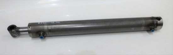 Picture of 30'' DBLE ACT RAM 2 5/8'' BORE